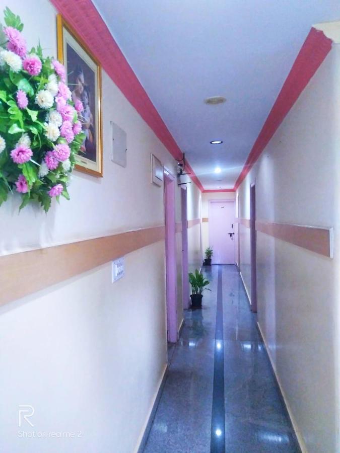 Oyo 75854 Hotel Harsha Residency Bangalore Ngoại thất bức ảnh