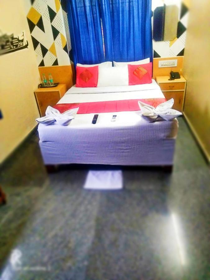 Oyo 75854 Hotel Harsha Residency Bangalore Ngoại thất bức ảnh
