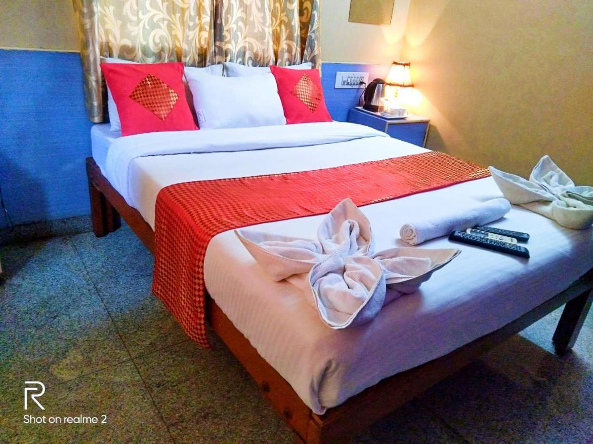 Oyo 75854 Hotel Harsha Residency Bangalore Ngoại thất bức ảnh